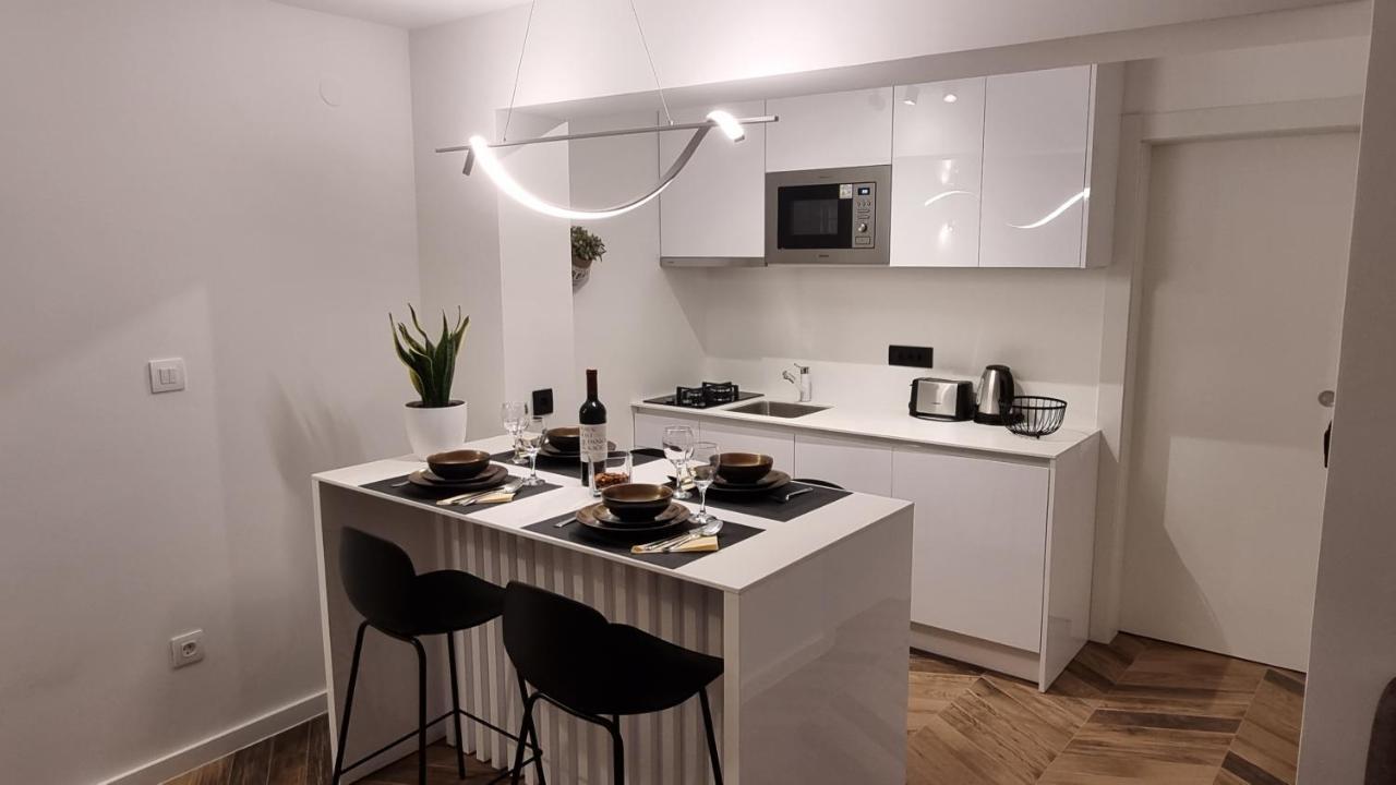 Beautiful Apartment,Amazing View,Parking! Дубровник Экстерьер фото